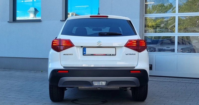 Suzuki Vitara cena 68900 przebieg: 116296, rok produkcji 2018 z Gdynia małe 596